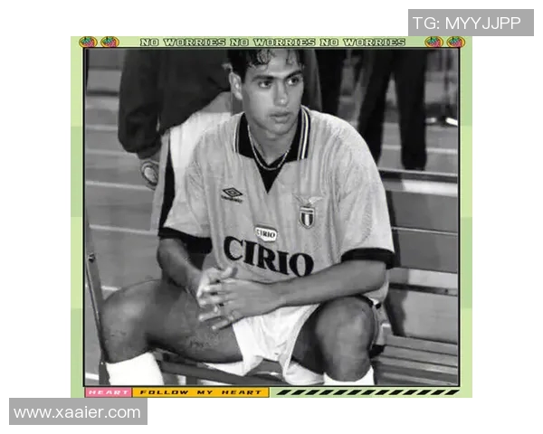 年轻足球明星颜值大比拼谁是球场上的颜值担当 年轻足球明星颜值大比拼谁是球场上的颜值担当